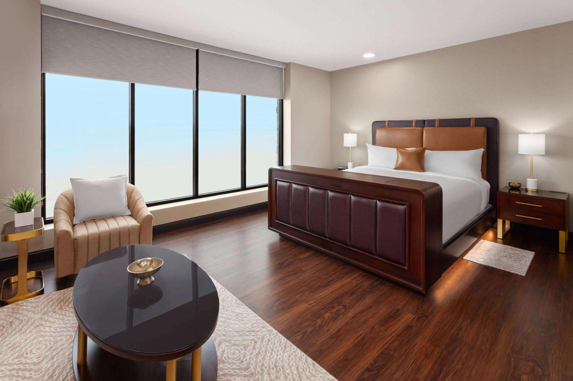 Legacy Hotel, Trademark Collection By Wyndham Green Bay Extérieur photo