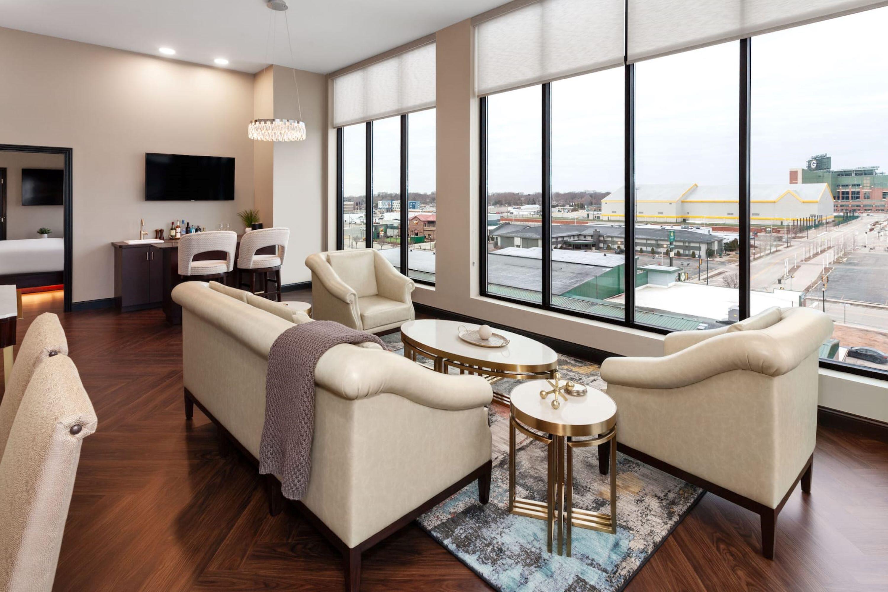 Legacy Hotel, Trademark Collection By Wyndham Green Bay Extérieur photo